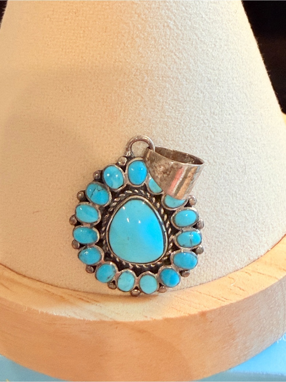 Turquoise cluster pendant stamped T 925 Philipines - Picture 3 of 6